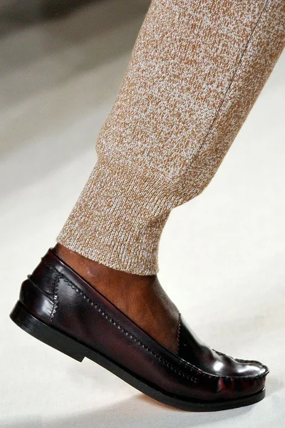 Look 8